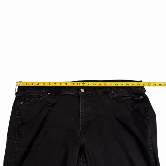 Levi’s Jeans Women’s Classic Straight Fit Size 24W Denim Stretch Dark Wash - Picture 12 of 13